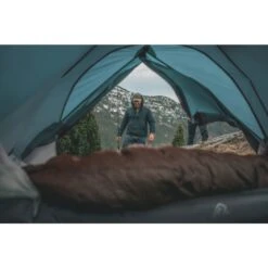 Robens Boulder 3 Tent (2024) 22 Robens Boulder 3 Tent (2024) -Vango Camping Shop 130344 boulder 3 feature photo7