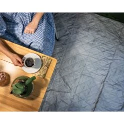 Outwell Cozy Carpet Talladega Air (240 X 270cm) -Vango Camping Shop 171125 cozy carpet vermont 7 air feature photo5 17