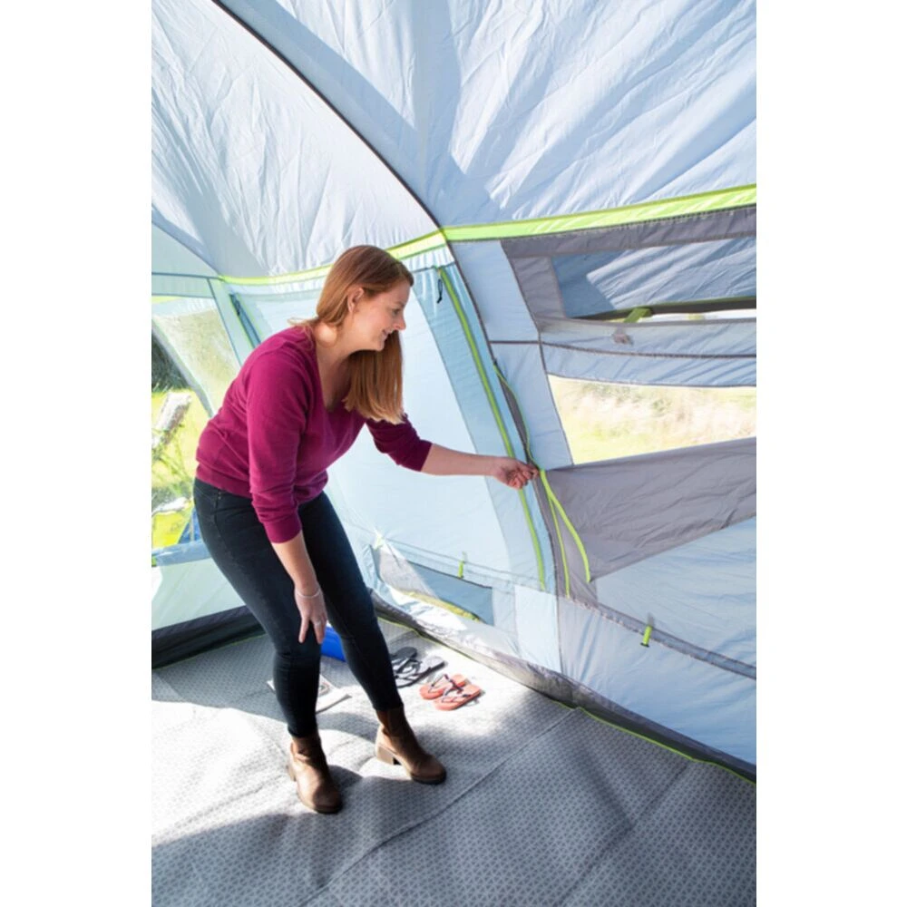 Coleman Meadowood 4L Blackout Tent 11 Coleman Meadowood 4L Blackout Tent - Image 9