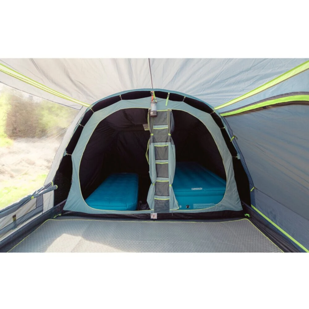 Coleman Meadowood 4L Blackout Tent 8 Coleman Meadowood 4L Blackout Tent - Image 6