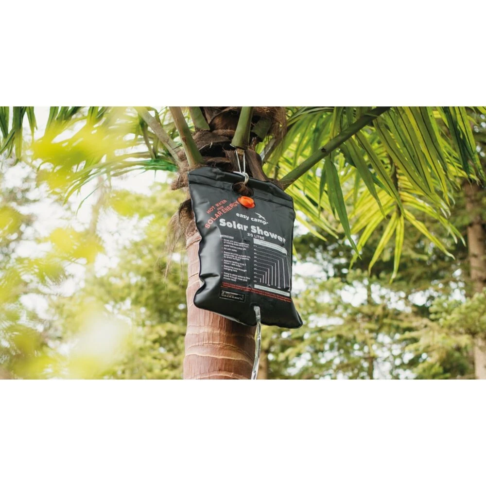 Easy Camp Solar Shower 4 Easy Camp Solar Shower - Image 2