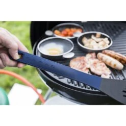Vango Camping Shop -Vango Camping Shop 98308v nylon spatula lifestyle