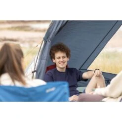 Vango Beta 450XL Tent (Deep Blue) (2025) 33 Vango Beta 450XL Tent (Deep Blue) (2025) -Vango Camping Shop beta 450xl lifestyle low 7