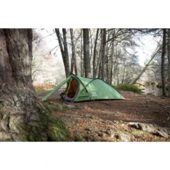Vango Helvellyn 200 Tent (2025) 21 Vango Helvellyn 200 Tent (2025) -Vango Camping Shop helvellyn 200 lifestyle 01