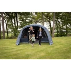 Vango Airbeam Vango Savannah Air 600xl Tent Package (incl Footprint) 39 Vango Airbeam Vango Savannah Air 600xl Tent Package (incl Footprint) -Vango Camping Shop savannah air 600xl lifestyle low 7